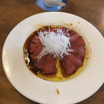 Moon & Turtle - Smokey sashimi - Seafood Near Me - Hilo, Hawaii