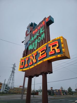 Davies' Chuck Wagon Diner by null