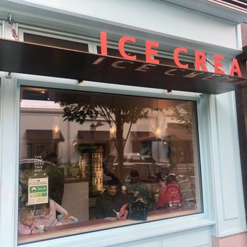Molly Moon's - Ice Cream & Frozen Yogurt Near Me - Seattle, Washington