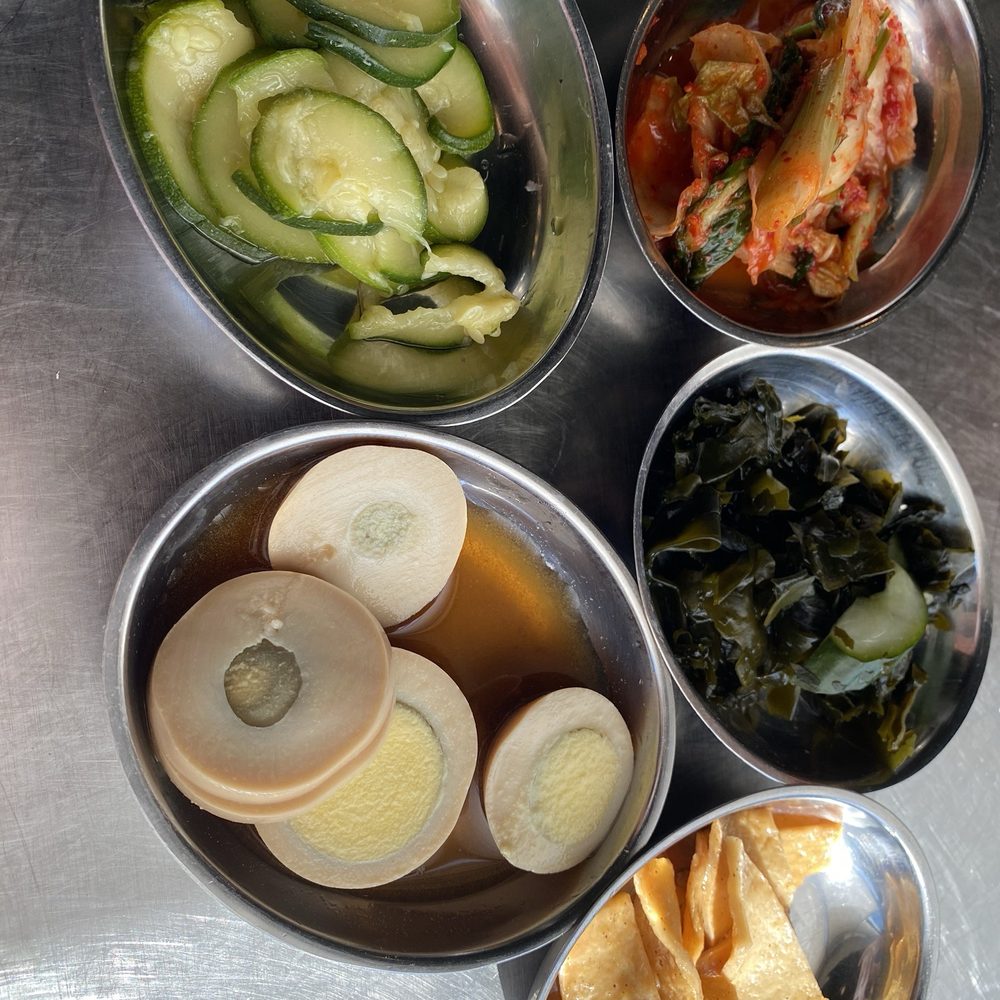 Tomukun Korean Barbeque - Side dishes - Korean Near Me - Ann Arbor, Michigan Tomukun Korean Barbeque - Side dishes - Korean Near Me - Ann Arbor, Michigan