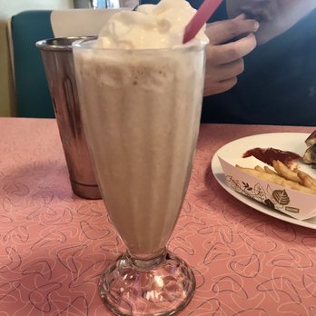 Peggy Sue's - Chocolate shake (made with Roselani ice cream) - Burgers Near Me - Kihei, Hawaii Peggy Sue's - Chocolate shake (made with Roselani ice cream) - Burgers Near Me - Kihei, Hawaii