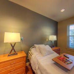 Community Hospice Anne and Donald McGraw Center for Caring - grief counselor in Jacksonville, FL