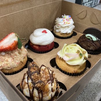 Bree's Cakes - Cupcakes - Bakeries Near Me - Simi Valley, California Bree's Cakes - Cupcakes - Bakeries Near Me - Simi Valley, California