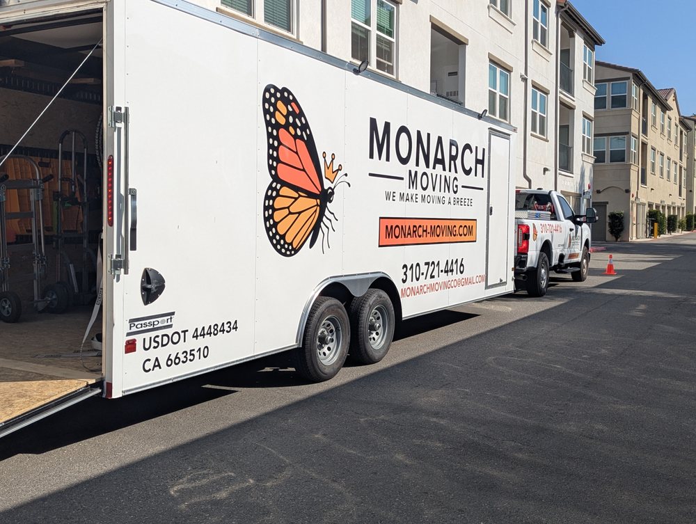 MONARCH MOVING LLC