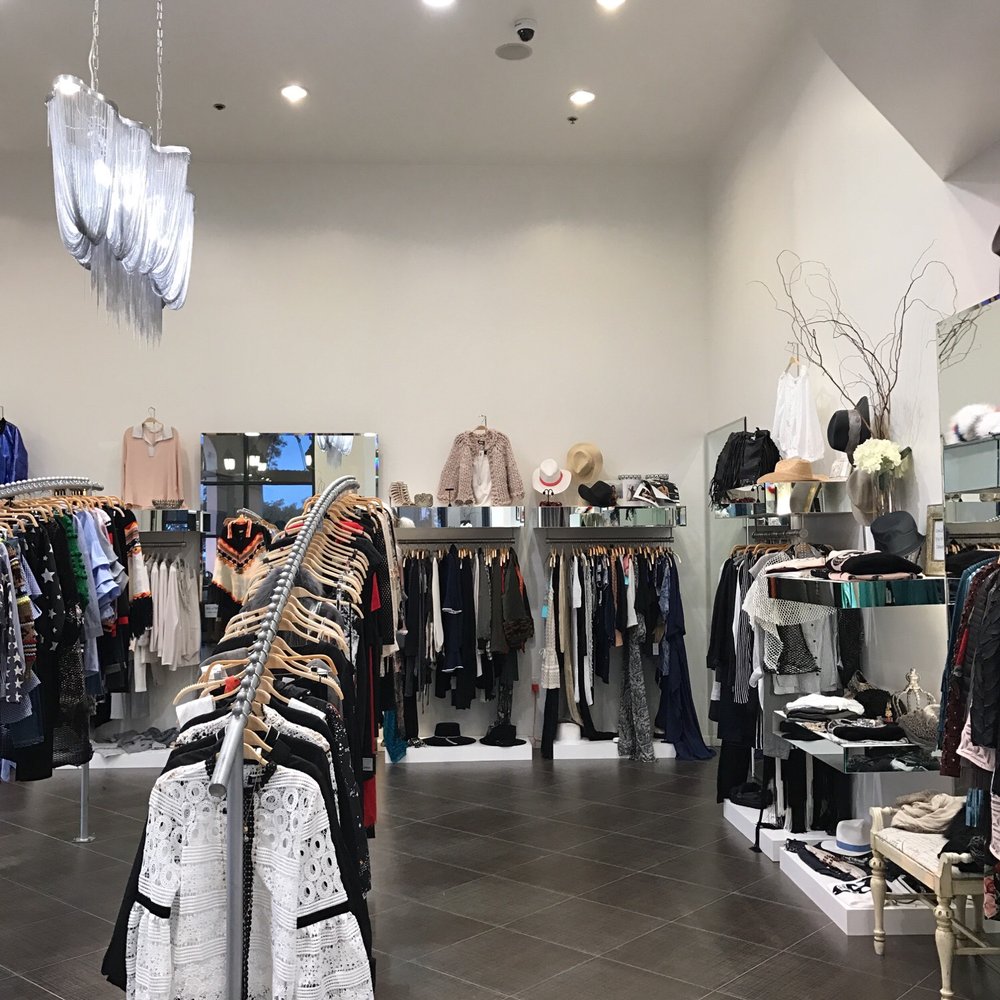 Piajeh Boutique - Women's Clothing Near Me - Newport Coast, California