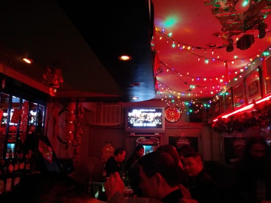 Bow Bow Cocktail Lounge by null