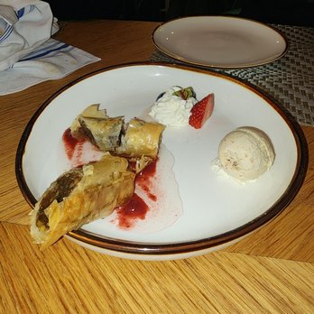Plori Restaurant - Greek Near Me - Carle Place, New York