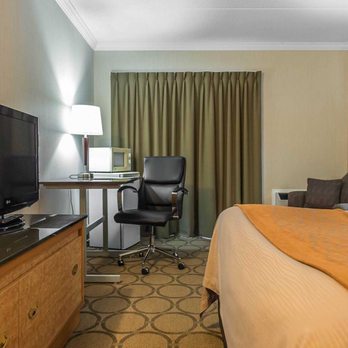 Comfort Inn - Hotels Near Me - Pembroke, Ontario Comfort Inn - Hotels Near Me - Pembroke, Ontario