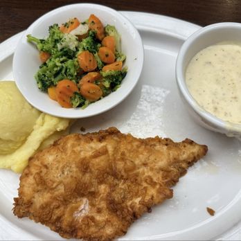 DC Cafe - Fried chicken breast - Breakfast & Brunch Near Me - Reno, Nevada DC Cafe - Fried chicken breast - Breakfast & Brunch Near Me - Reno, Nevada