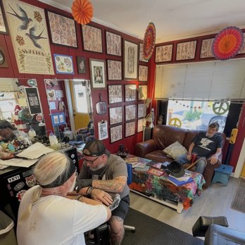 Birdhouse Tattoos - Tattoo Near Me - Sarasota, Florida Birdhouse Tattoos - Tattoo Near Me - Sarasota, Florida
