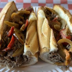 Big Chefs Pizza - Cheesesteak - meat:cheese ratio was off. Needed more cheese. Juicy & tender meat. Slightly above average. Toasted fresh roll.