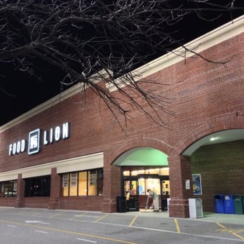 Food Lion - the front of the store at night - Grocery Near Me - Chesapeake, Virginia Food Lion - the front of the store at night - Grocery Near Me - Chesapeake, Virginia