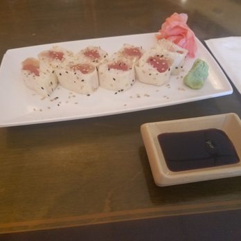 Yanagi Sushi - Tuna and albacore roll - Sushi Bars Near Me - Northridge, California Yanagi Sushi - Tuna and albacore roll - Sushi Bars Near Me - Northridge, California
