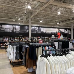 DICK'S Sporting Goods