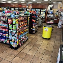 Love's Country Store