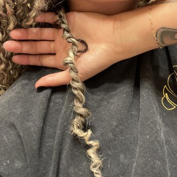 The Urban Meet Braid Shop - Day after "fix" - Hair Stylists Near Me - Canoga Park , California