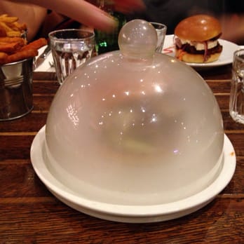 Meat & Shake - Smokey burger (comes with real smoke) - American Near Me - London, XGL Meat & Shake - Smokey burger (comes with real smoke) - American Near Me - London, XGL