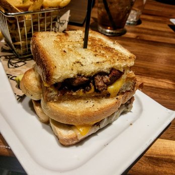 Topgolf - Brisket Grilled Cheese and Fries! - New American Near Me - Atlanta, Georgia Topgolf - Brisket Grilled Cheese and Fries! - New American Near Me - Atlanta, Georgia
