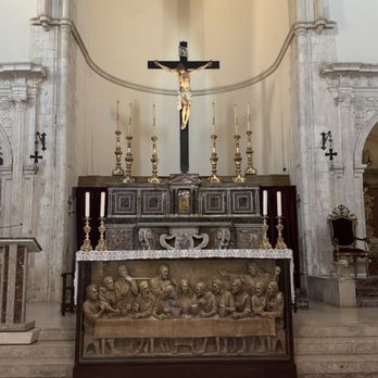 Discover Messina Sicily - Inside church in Taormina - Walking Tours Near Me - Messina, Maine