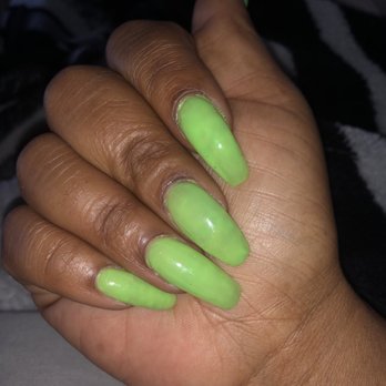 Vanity Nails - Coating too thin (same day) - Nail Salons Near Me - Richmond, California