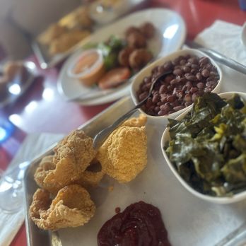 Hard Knox Cafe - Fried Catfish, Red Beans & Rice, Collard Greens, Hushpuppies - Soul Food Near Me - San Francisco, California Hard Knox Cafe - Fried Catfish, Red Beans & Rice, Collard Greens, Hushpuppies - Soul Food Near Me - San Francisco, California