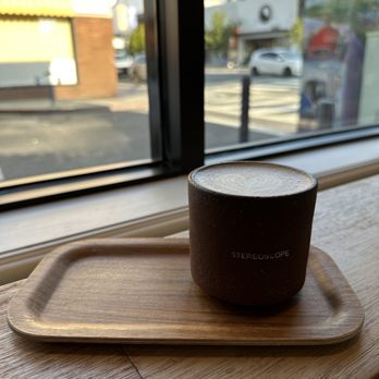Stereoscope Coffee - Vanilla Latte - Coffee Roasteries Near Me - Long Beach, California