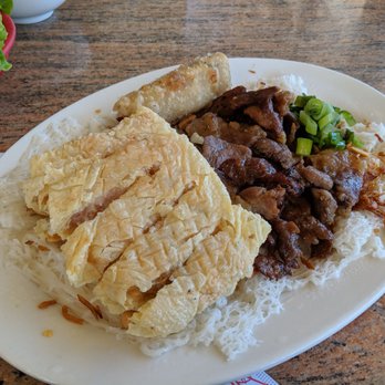 Com Tam Dat Thanh - Thin Vermicelli with Grilled Pork, Shrimp Cake, and Egg Roll - $12.75 + $1.5 - Vietnamese Near Me - San Jose, California Com Tam Dat Thanh - Thin Vermicelli with Grilled Pork, Shrimp Cake, and Egg Roll - $12.75 + $1.5 - Vietnamese Near Me - San Jose, California