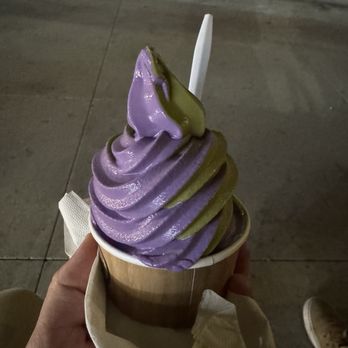 Uji Time Dessert - Matcha/Ube Swirl - Ice Cream & Frozen Yogurt Near Me - Palm Desert, California
