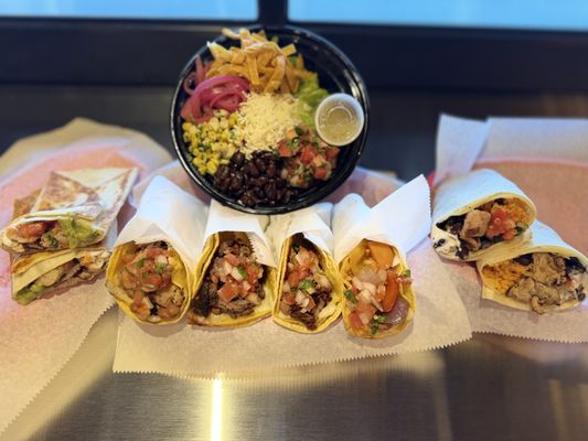 Gordo's Taqueria by null