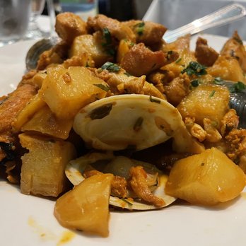 Sagres Restaurant - Chicken/Galinha a Alentejana - Portuguese Near Me - Fall River, Massachusetts Sagres Restaurant - Chicken/Galinha a Alentejana - Portuguese Near Me - Fall River, Massachusetts