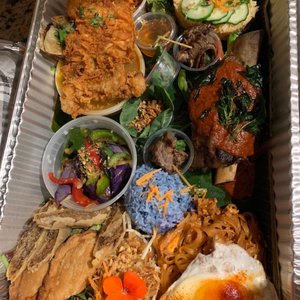 Farmhouse Thai Express San Leandro 464 Photos 253 Reviews Thai 16695 E 14th St San Leandro Ca United States Restaurant Reviews Phone Number Menu