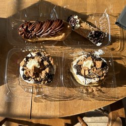 Giuseppe's - Eclair, Cannoli, cannoli cakes!