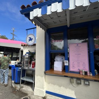The Station - Burgers Near Me - Berkeley, California The Station - Burgers Near Me - Berkeley, California