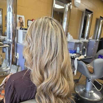 Ana's Beauty Salon - Hair Salons Near Me - La Puente, California Ana's Beauty Salon - Hair Salons Near Me - La Puente, California