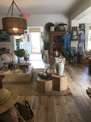 Mrs. Mandolin Boutique by null