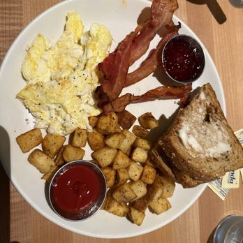 Moxies Barlow Restaurant - Traditional breakfast, three eggs hashbrowns bacon and toast - Canadian (New) Near Me - Calgary, Alberta Moxies Barlow Restaurant - Traditional breakfast, three eggs hashbrowns bacon and toast - Canadian (New) Near Me - Calgary, Alberta