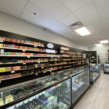 Gravitate Smoke & Vape - Head Shops Near Me - Gilbert, Arizona Gravitate Smoke & Vape - Head Shops Near Me - Gilbert, Arizona