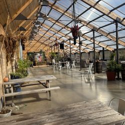 Stone Bend Farm & Lodging