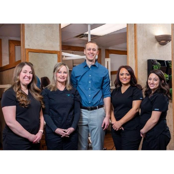 COTTONWOOD DENTAL Updated September 2024 16 Photos 171 S Maize Rd