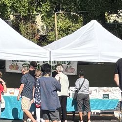 Martin Family Orchards - Stand at Madrona/Central District Farmers Market