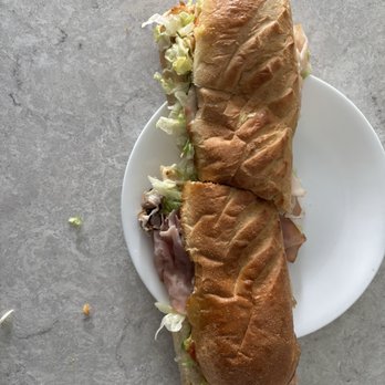 Firehouse Subs Tsawwassen Commons - Unpacked on medium size plate. - Sandwiches Near Me - Tsawwassen, British Columbia