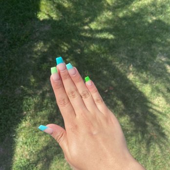 P I Nail Spa - acrylic set - Nail Salons Near Me - Downey, California