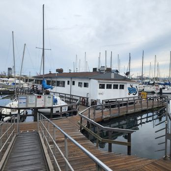 The Chowder Barge - Seafood Near Me - Wilmington, California The Chowder Barge - Seafood Near Me - Wilmington, California