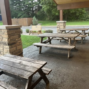 Briq's Soft Serve - Outdoor picnic tables on patio - Ice Cream & Frozen Yogurt Near Me - Weston, Wisconsin