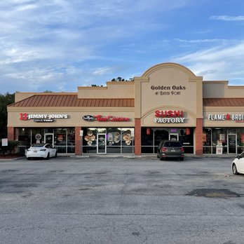 Bangkok Thai Cuisine - Outside plaza - Thai Near Me - Jacksonville, Florida