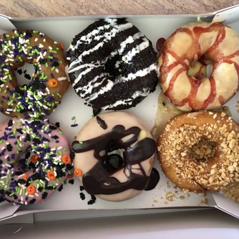 Duck Donuts - Assorted - Donuts Near Me - Corolla, North Carolina Duck Donuts - Assorted - Donuts Near Me - Corolla, North Carolina