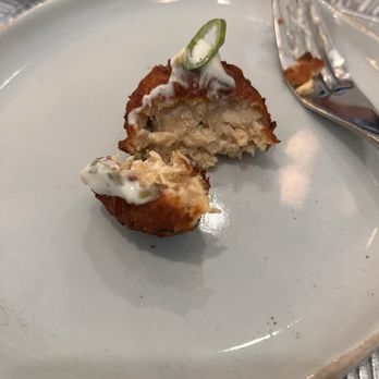 L'Artisane Creative Bakery - Crab cakes - Bakeries Near Me - Coral Gables, Florida