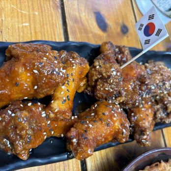 Um Ma - Korean Fried Chicken Wings - Korean Near Me - San Francisco, California Um Ma - Korean Fried Chicken Wings - Korean Near Me - San Francisco, California