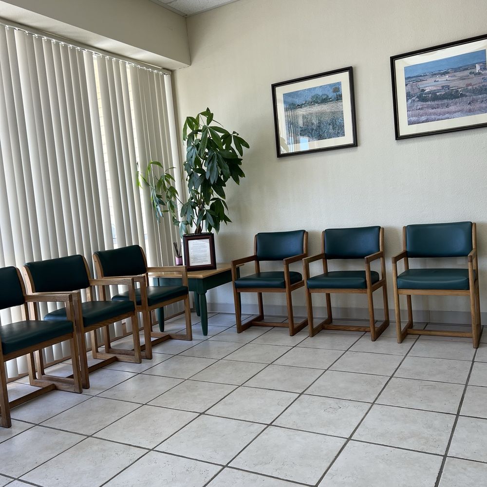 Stephen S Chen, DDS - Waiting area. - Orthodontists Near Me - Hacienda Heights, California Stephen S Chen, DDS - Waiting area. - Orthodontists Near Me - Hacienda Heights, California