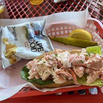 Lobster & Chowder House - Seafood Near Me - Wellfleet, Massachusetts